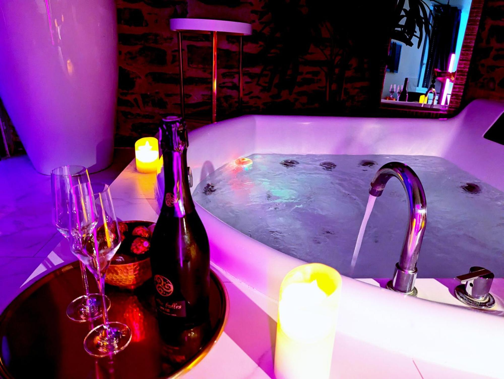 Le Lovt - Love Room Nantes Luaran gambar