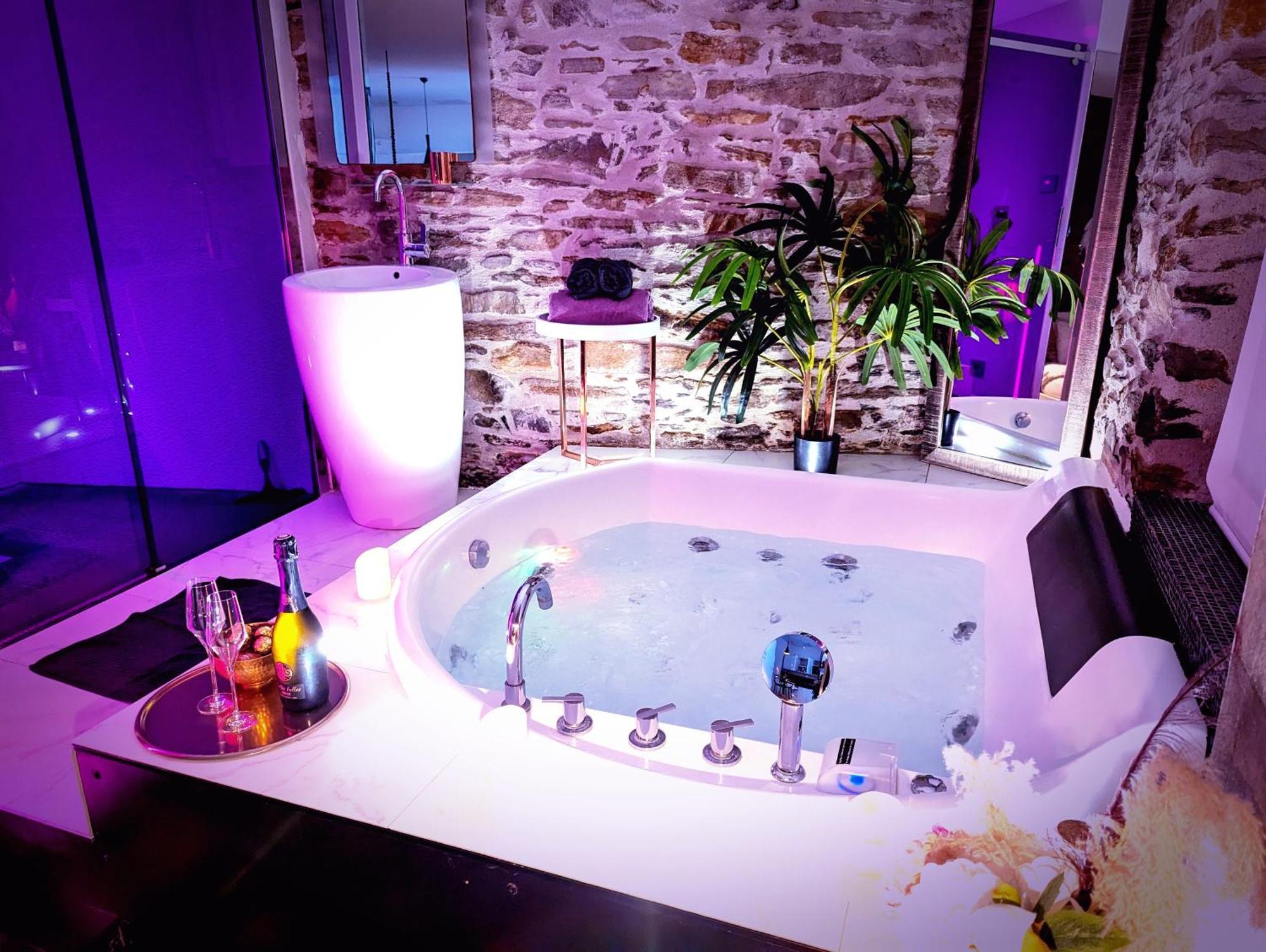 Le Lovt - Love Room Nantes Luaran gambar